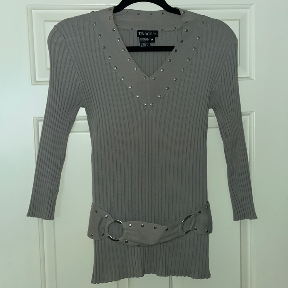 Long sleeve gray shirt with attached belt